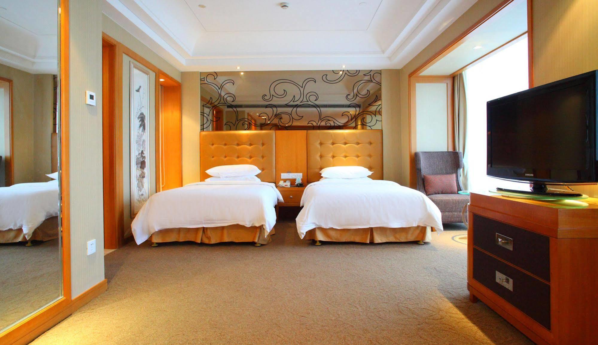 Jinling Plaza Changzhou Changzhou  Exterior photo